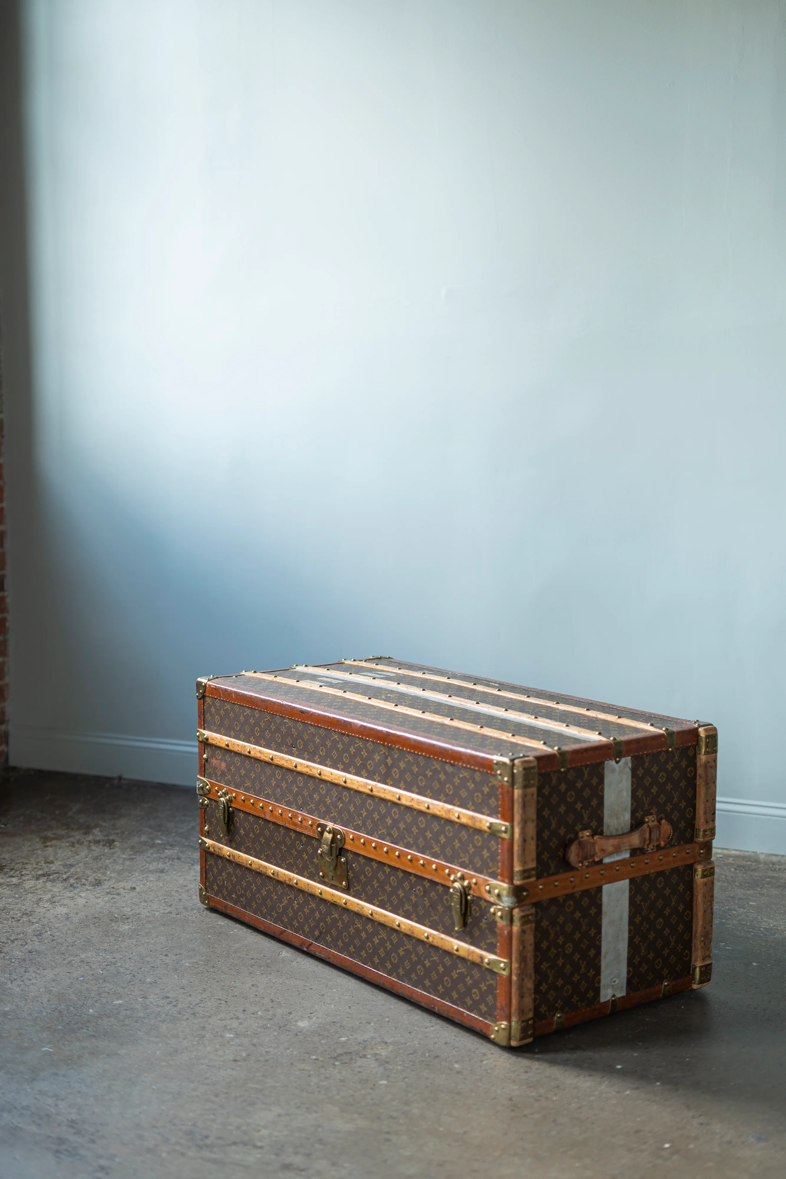 Louis Vuitton Trunk