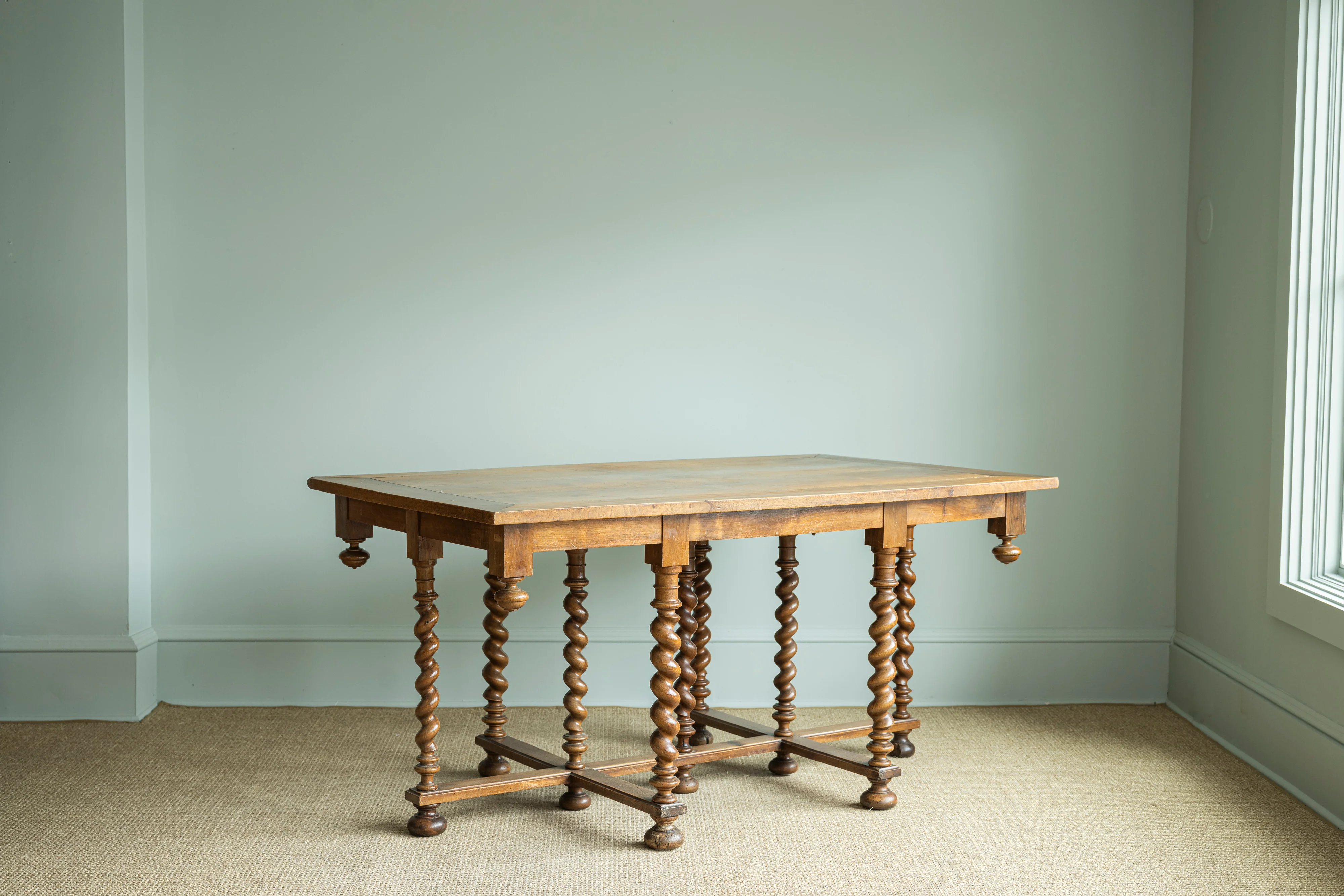 Table with Twist Legs