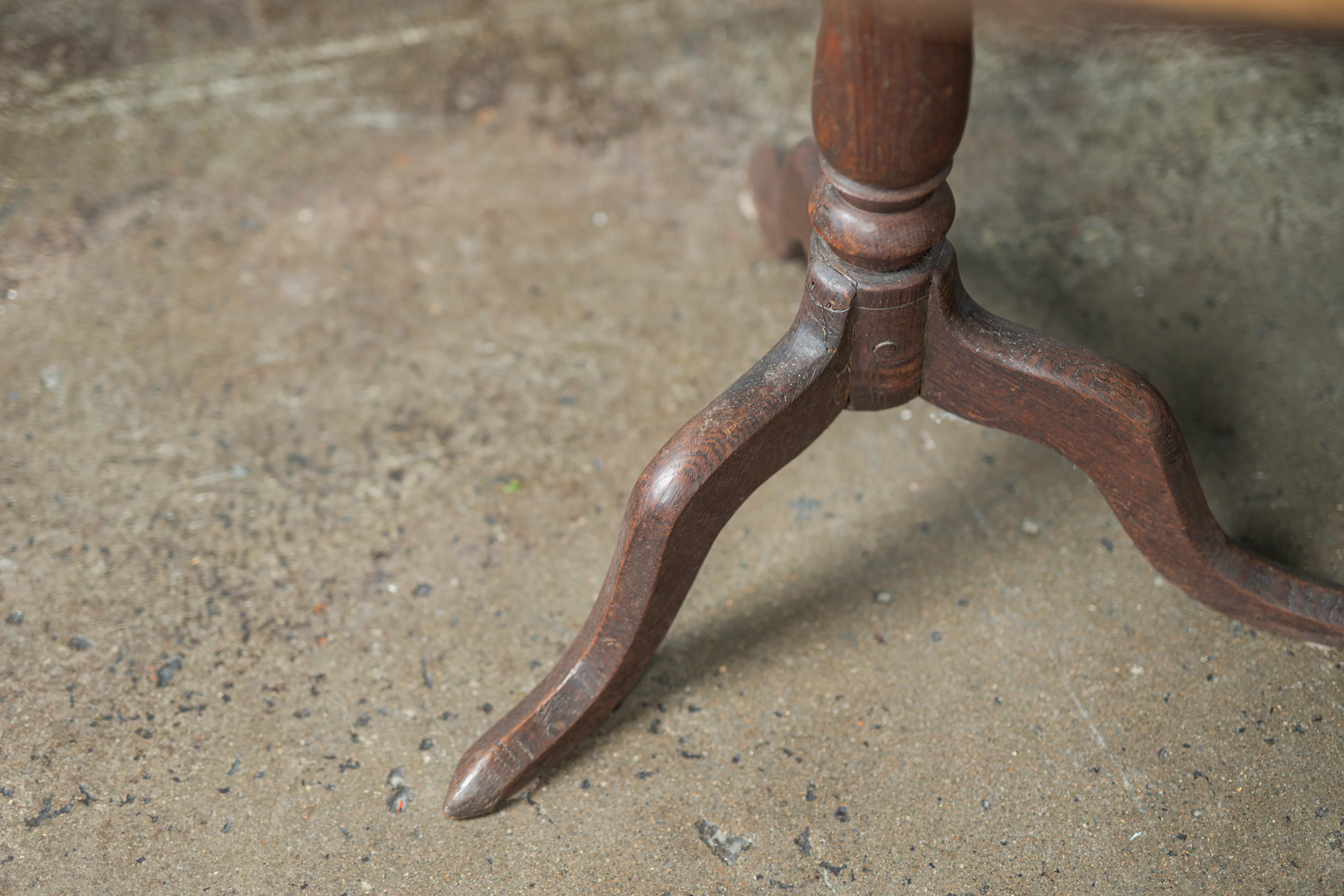 Oval Table