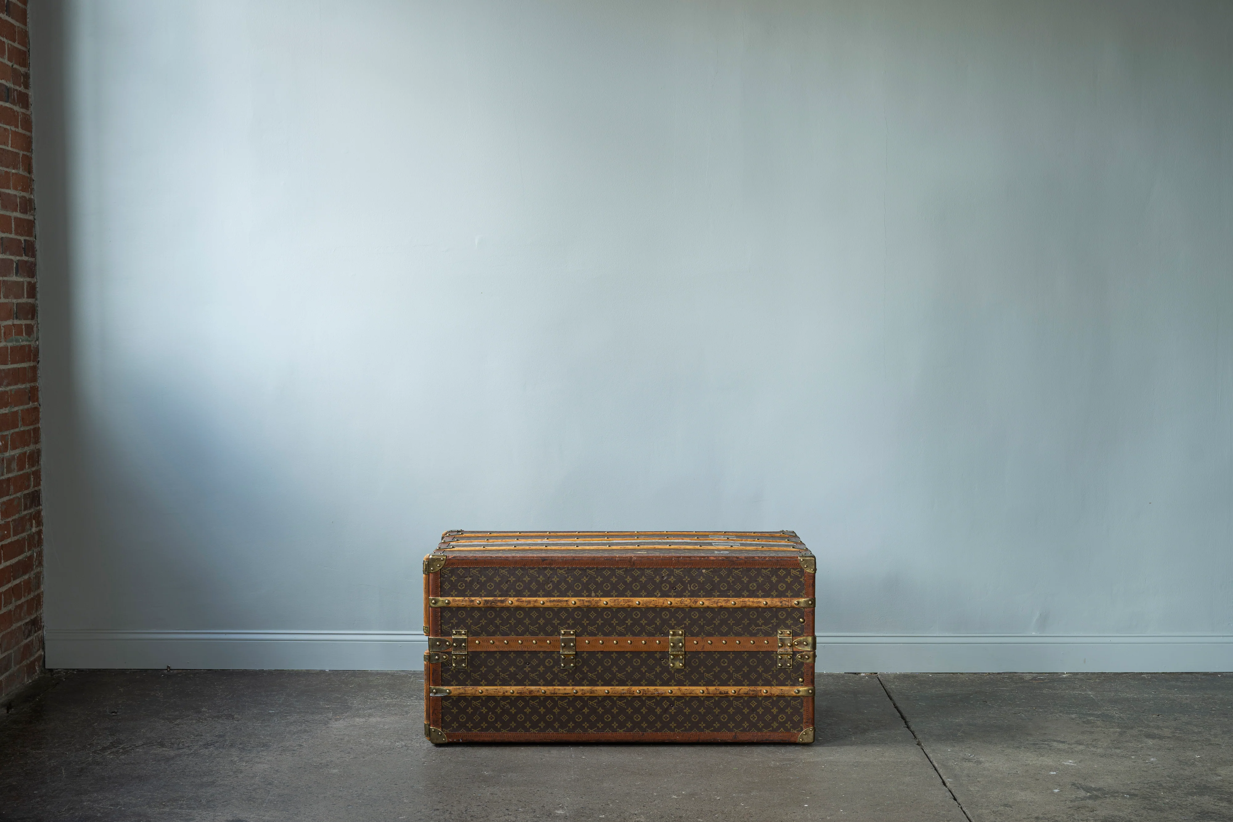 Louis Vuitton Trunk