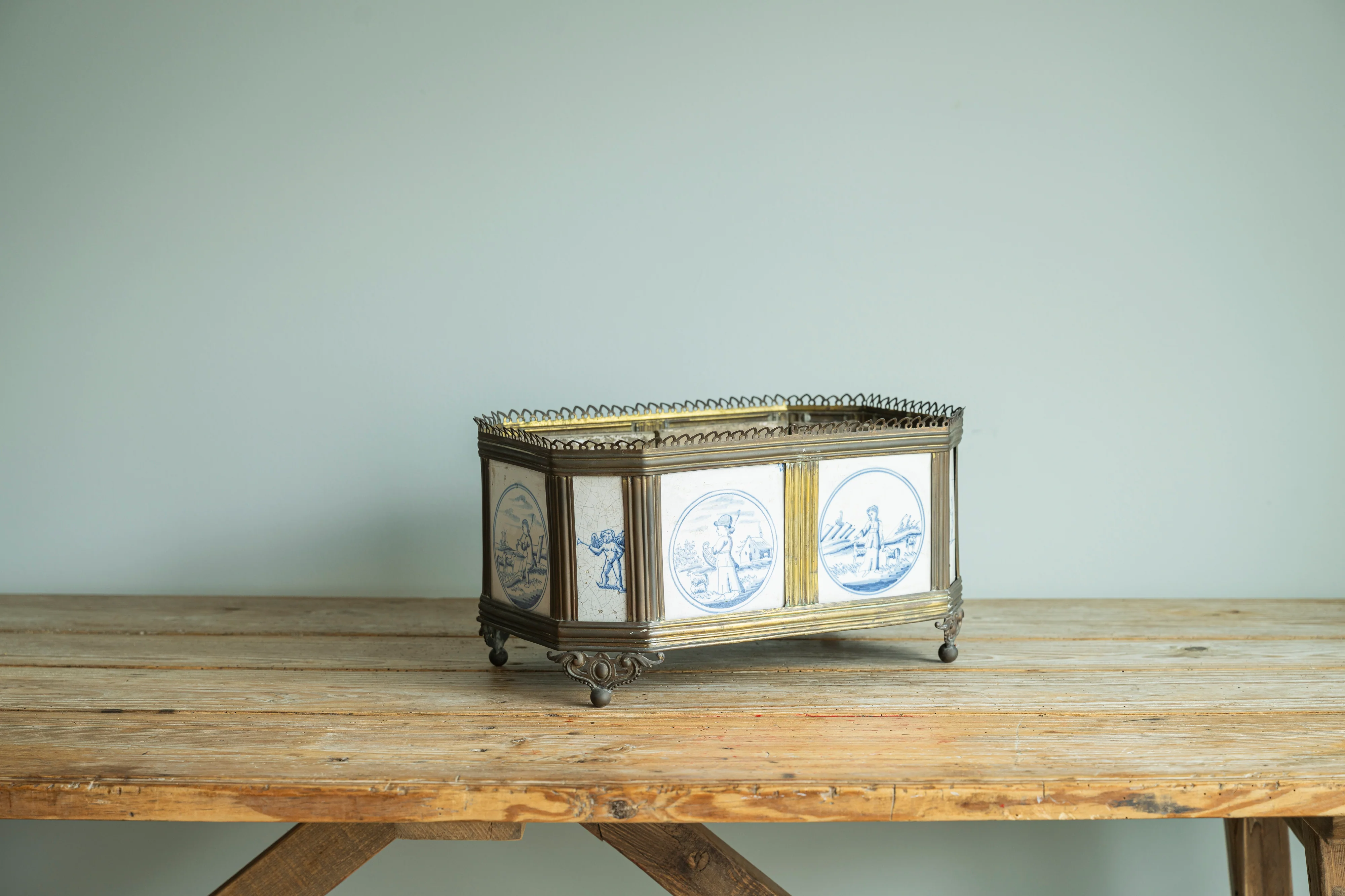 Dutch Tile Planter