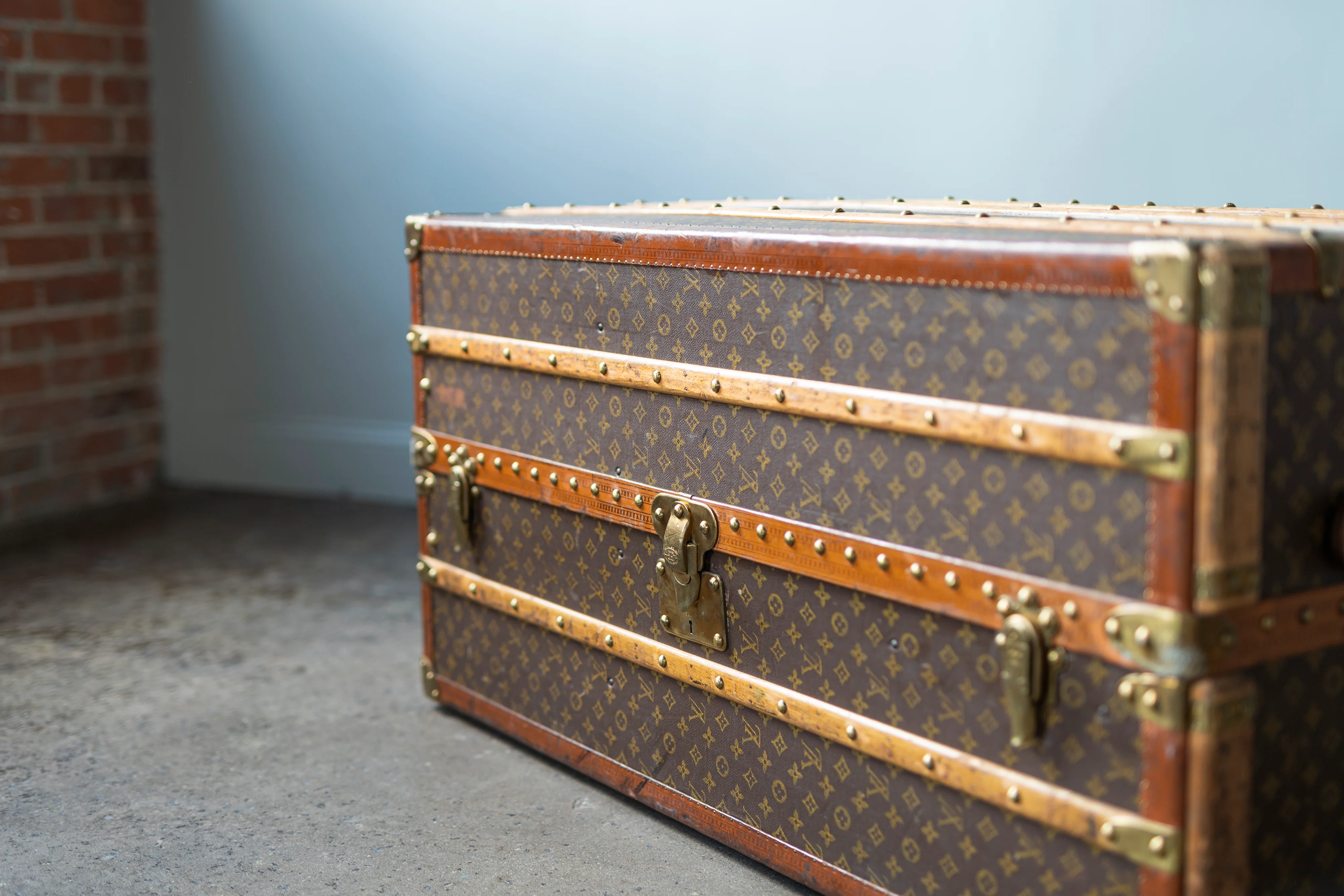 Louis Vuitton Trunk